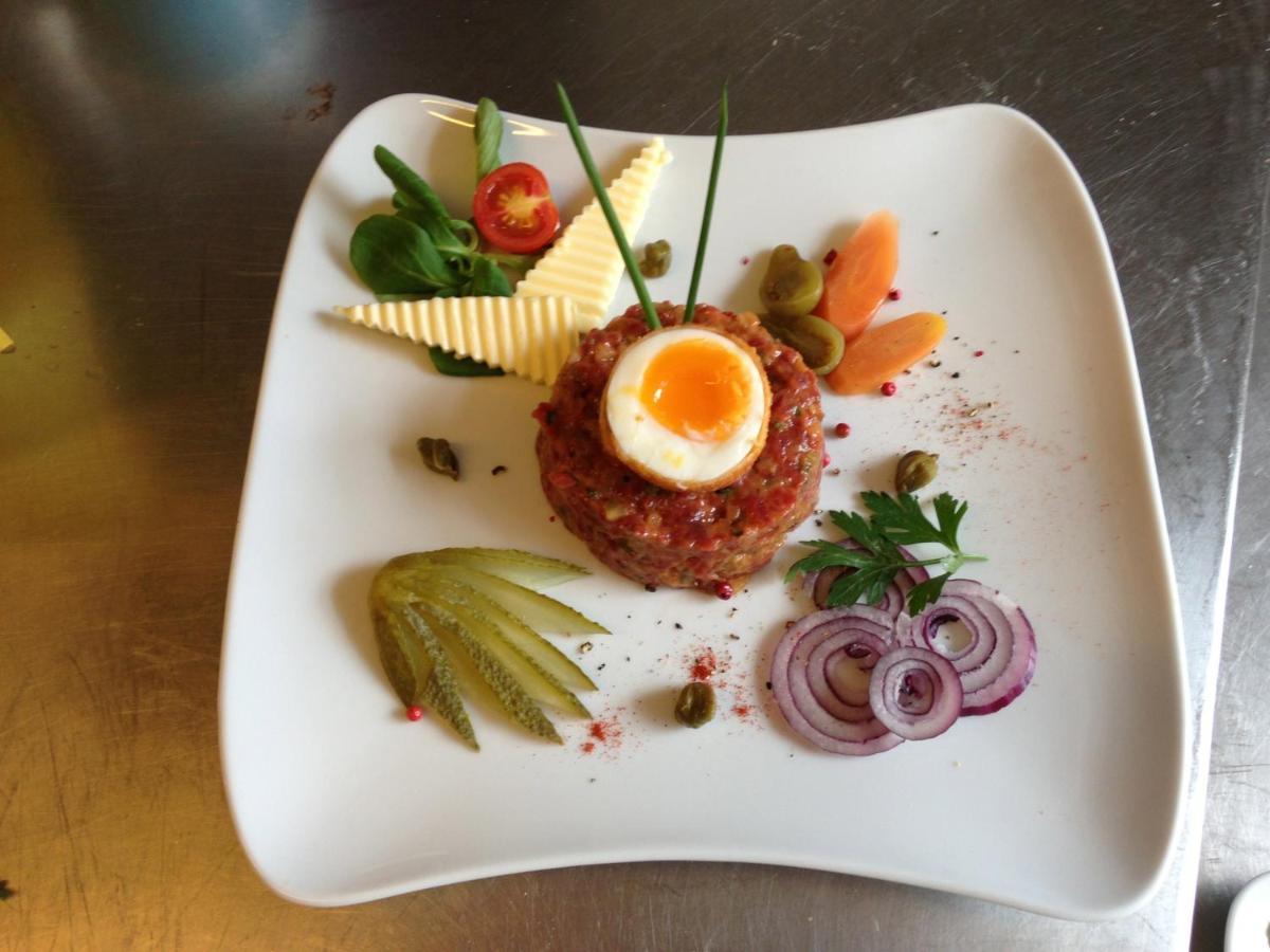 Hotel Restaurant Osterbauer ノインキルヒェン エクステリア 写真
